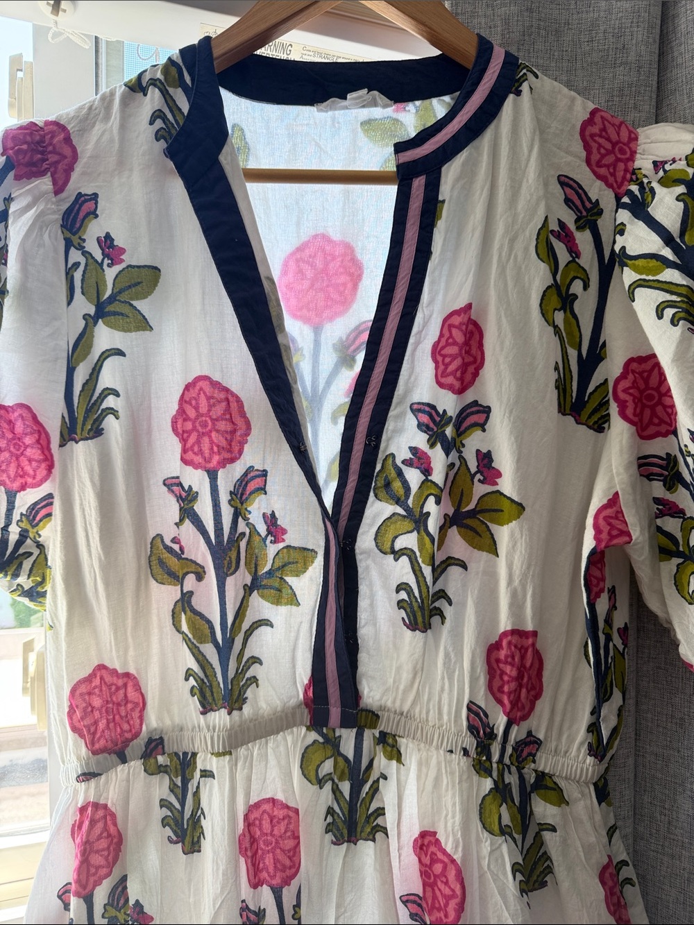 THML White Floral Puff-Sleeve Midi Dress with Pink Roses - Picture 2 of 5